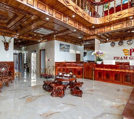 Khach San Pham Gia Da Nang Hotell Exteriör bild