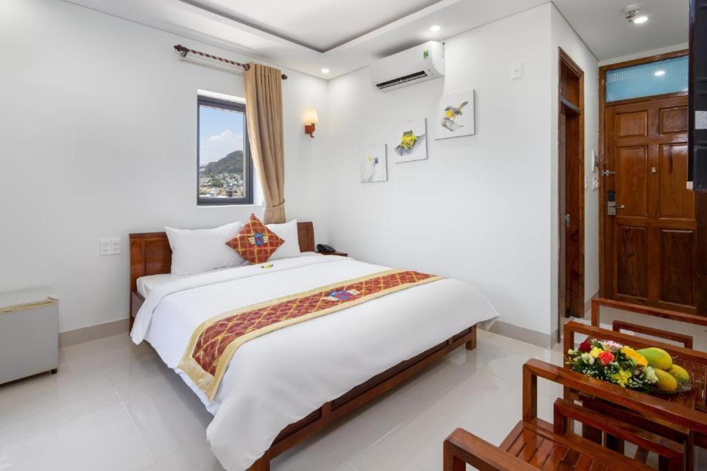 Khach San Pham Gia Da Nang Hotell Exteriör bild